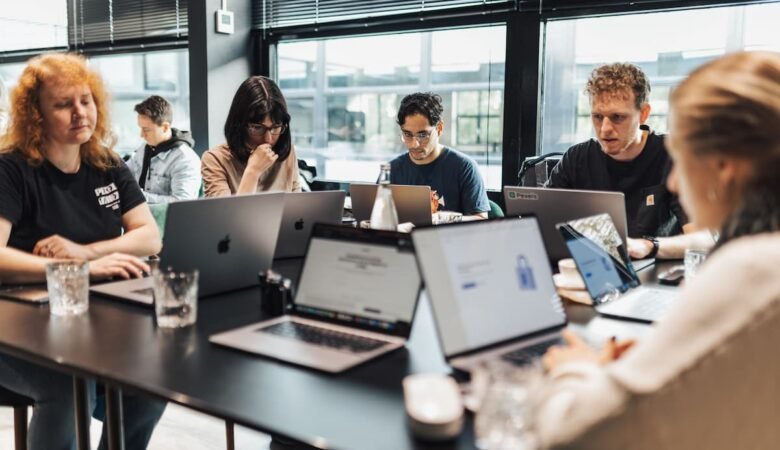 5 Signs Your Business Is Ready to Outsource Back-Office Operations